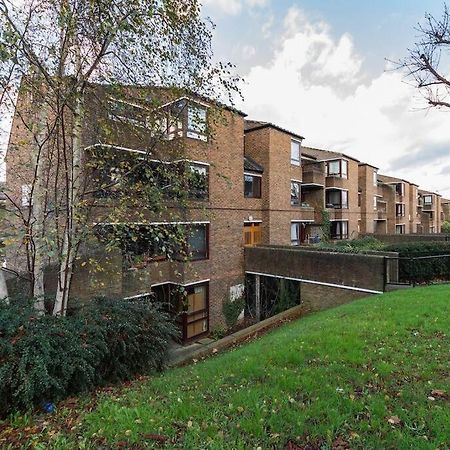 Spacious Two Double Bedroom Flat ロンドン エクステリア 写真