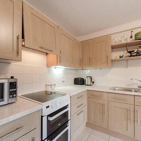 Spacious Two Double Bedroom Flat ロンドン エクステリア 写真